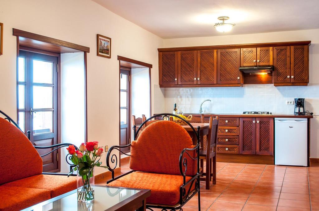 Holidaynorthtenerife Caserio Rural Los Charcos 이코드레로스비노스 객실 사진